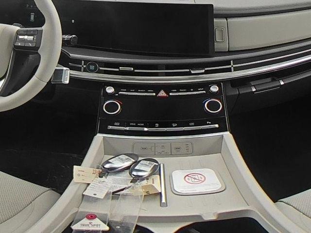 New 2027 Gray Hyundai SEL FWD image 37