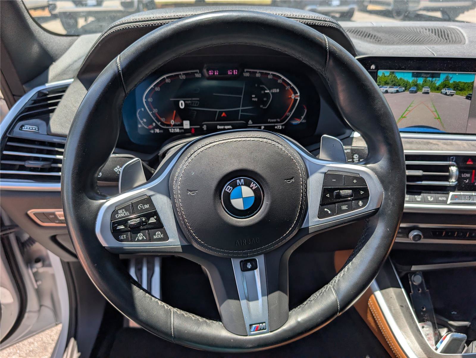 Used 2022 Mineral White Metallic BMW xDrive40i image 21