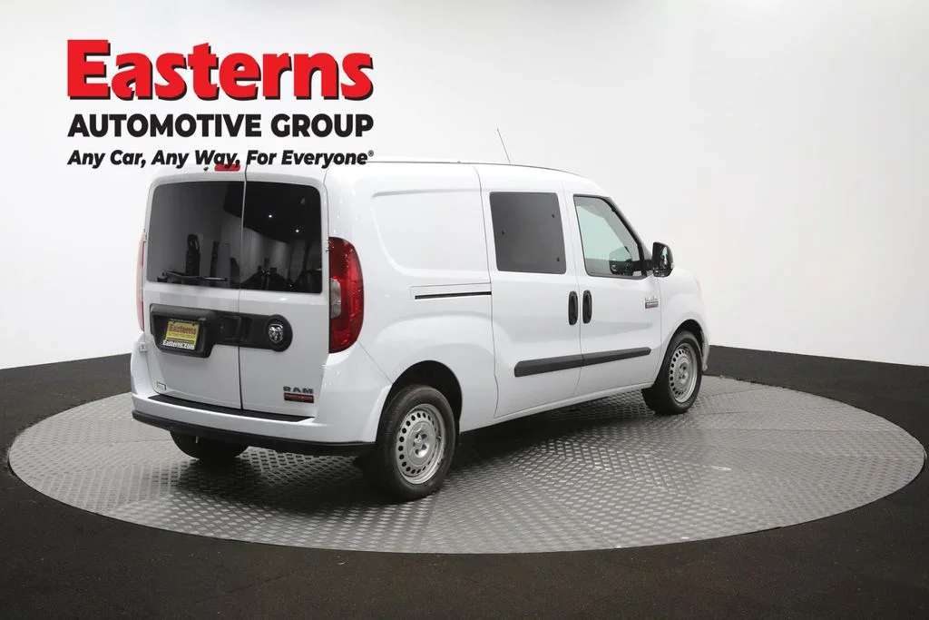 Used 2022 White Ram Base image 38