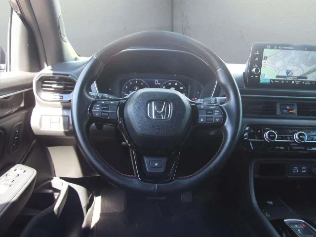 Certified Used 2025 Modern Steel Metallic Honda AWD Black Edition image 26