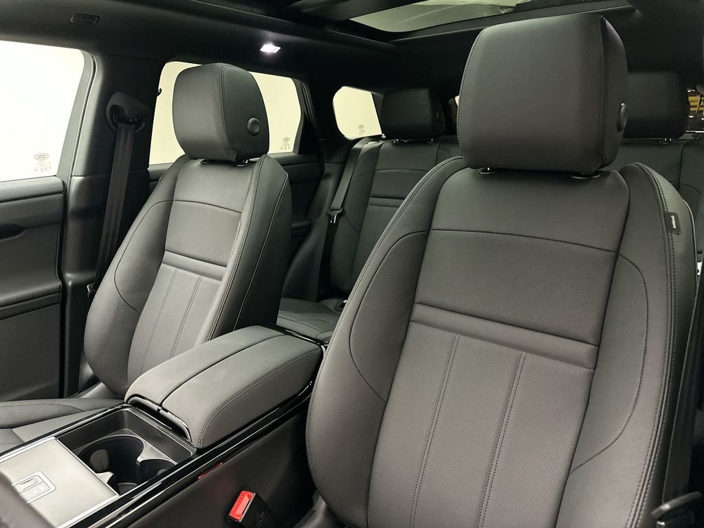 New 2026 Fuji White Land Rover S image 18