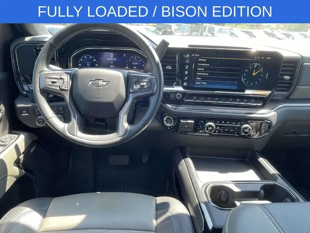 Used 2025 Gray Chevrolet ZR2 image 13