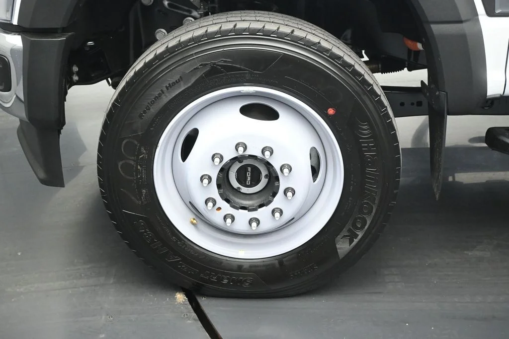 New 2026 White Ford XL image 21
