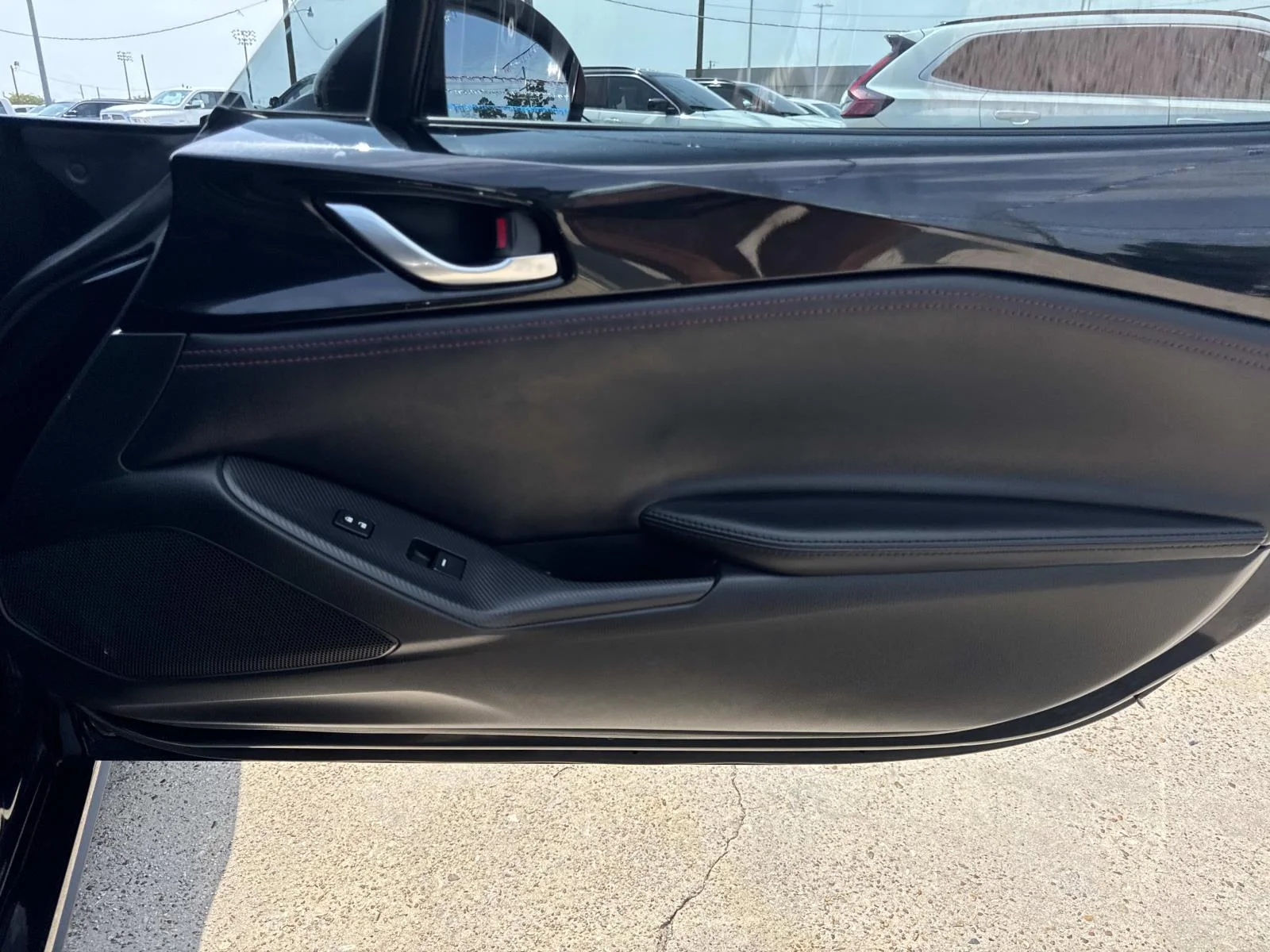Used 2016 Jet Black Mica Mazda Club image 12