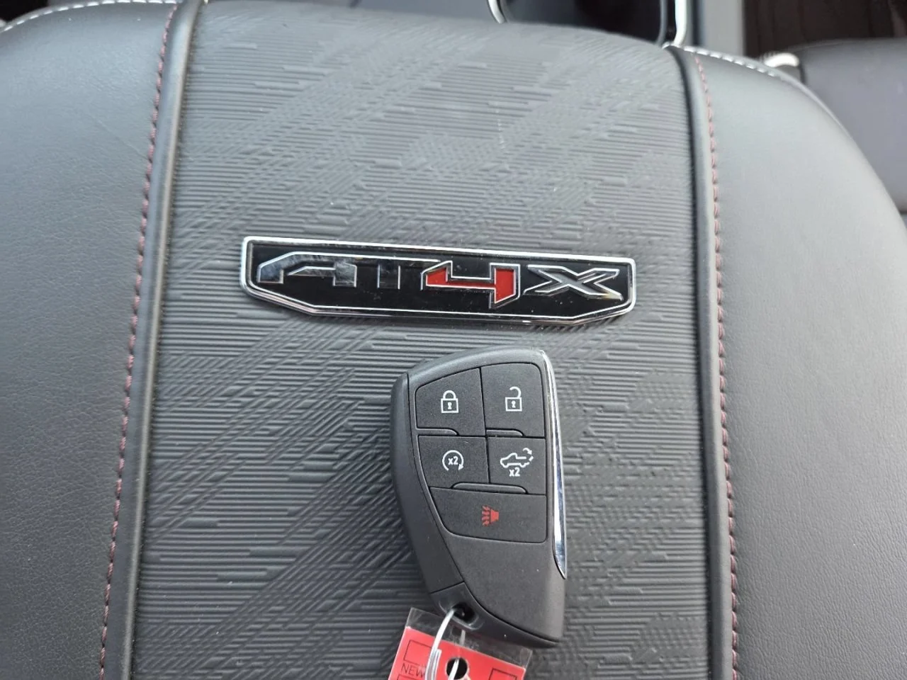 Used 2025 Summit White GMC AT4X image 43