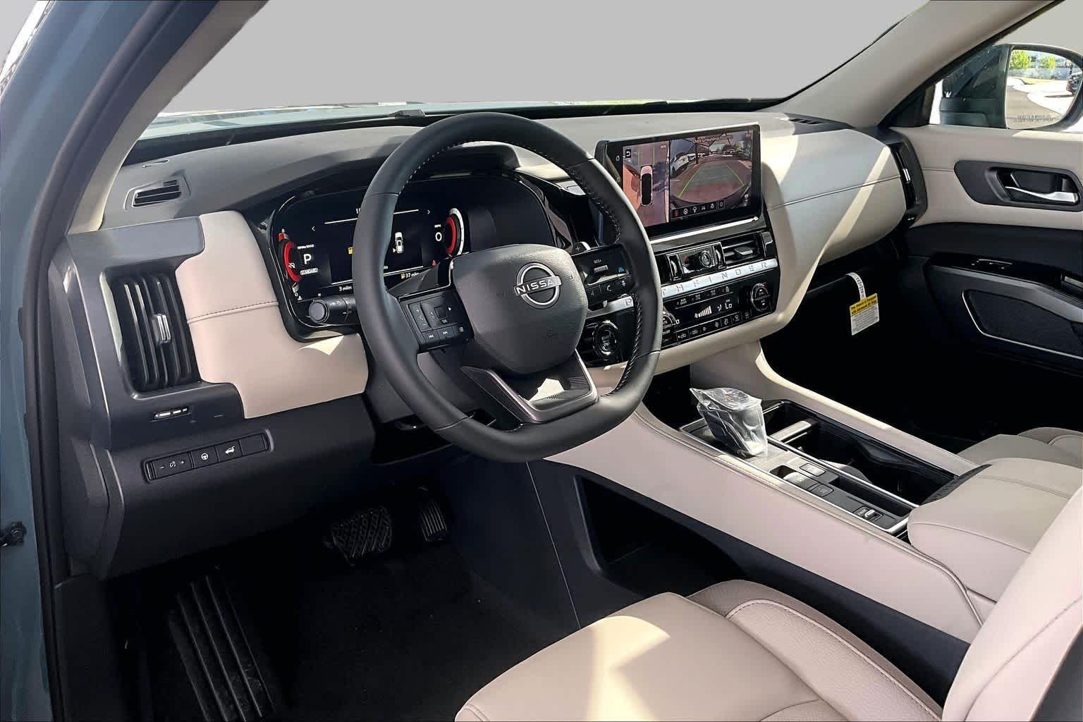 New 2026 Baltic Teal Pearl Nissan SL image 10