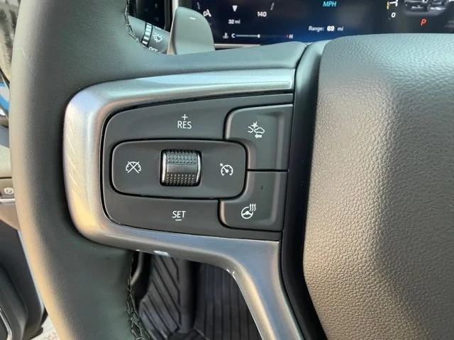 Used 2026 Summit White Chevrolet LT Trail Boss image 21