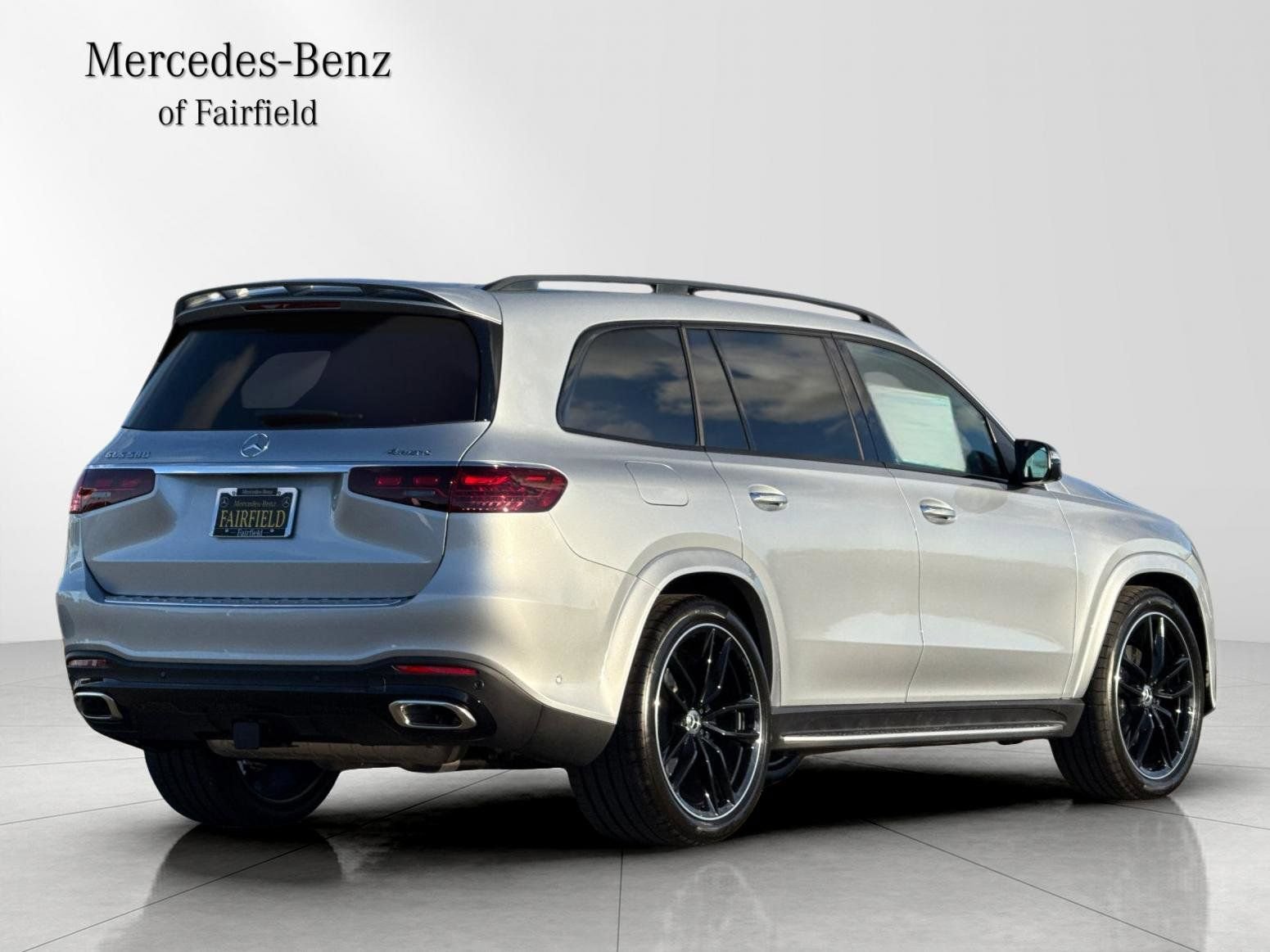 New 2025 Cirrus Silver Metallic Mercedes-Benz 580 image 2