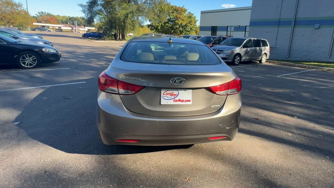 2013 Hyundai Elantra GLS photo 3