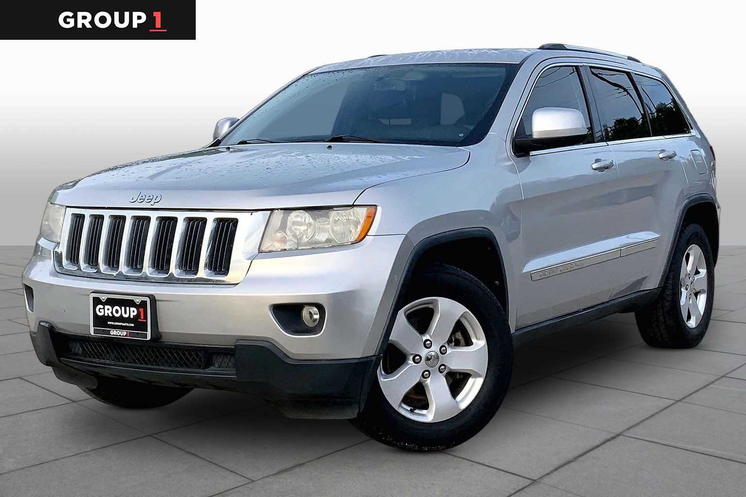 2012 Jeep Grand Cherokee Laredo 4WD's photo