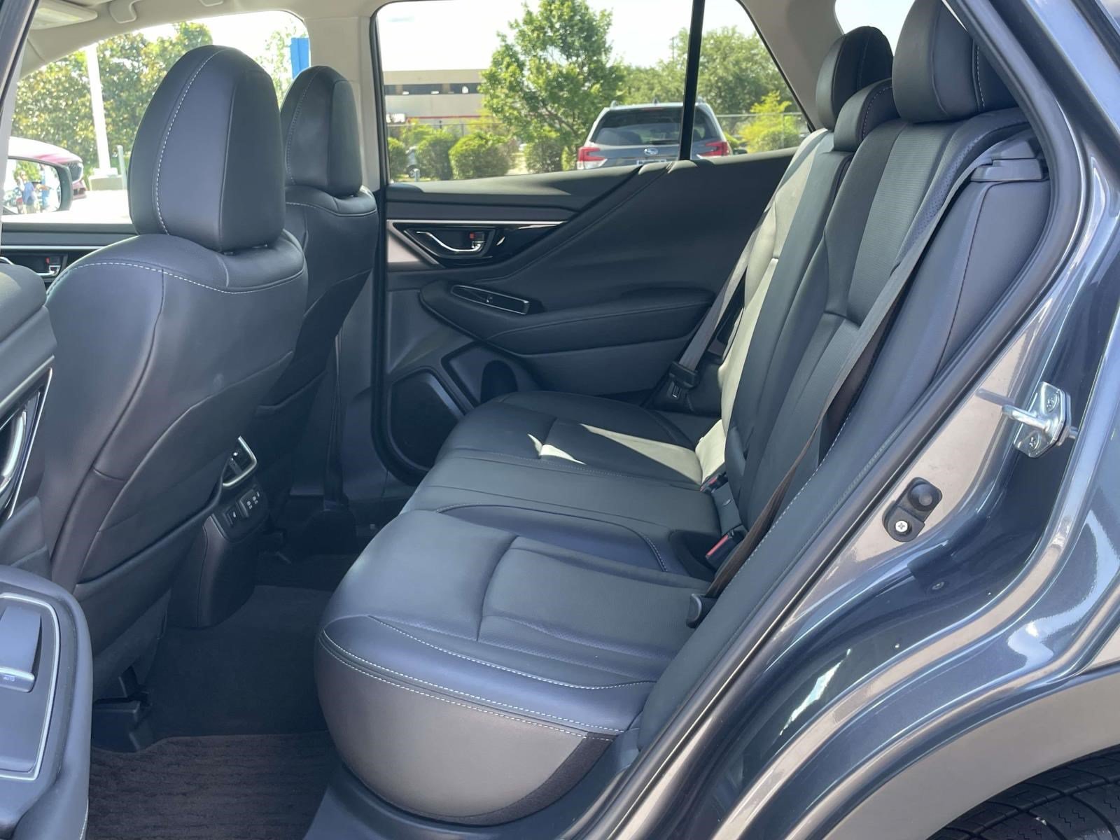 Used 2022 Magnetite Gray Metallic Subaru Limited image 11