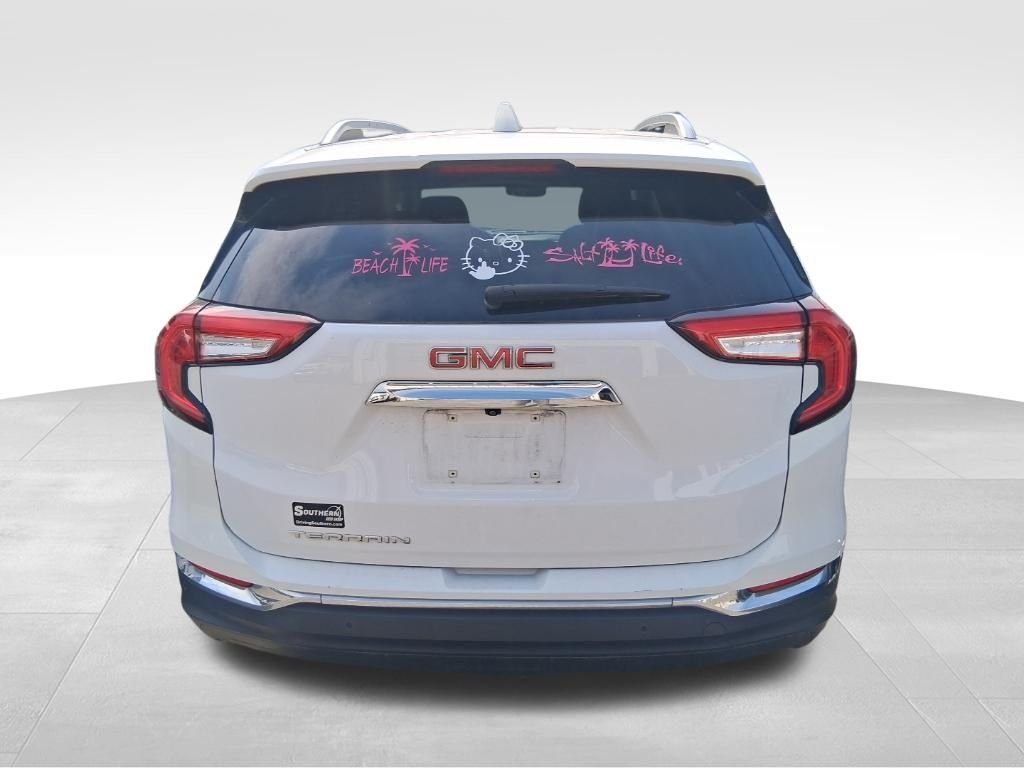 Used 2023 White GMC SLT image 8