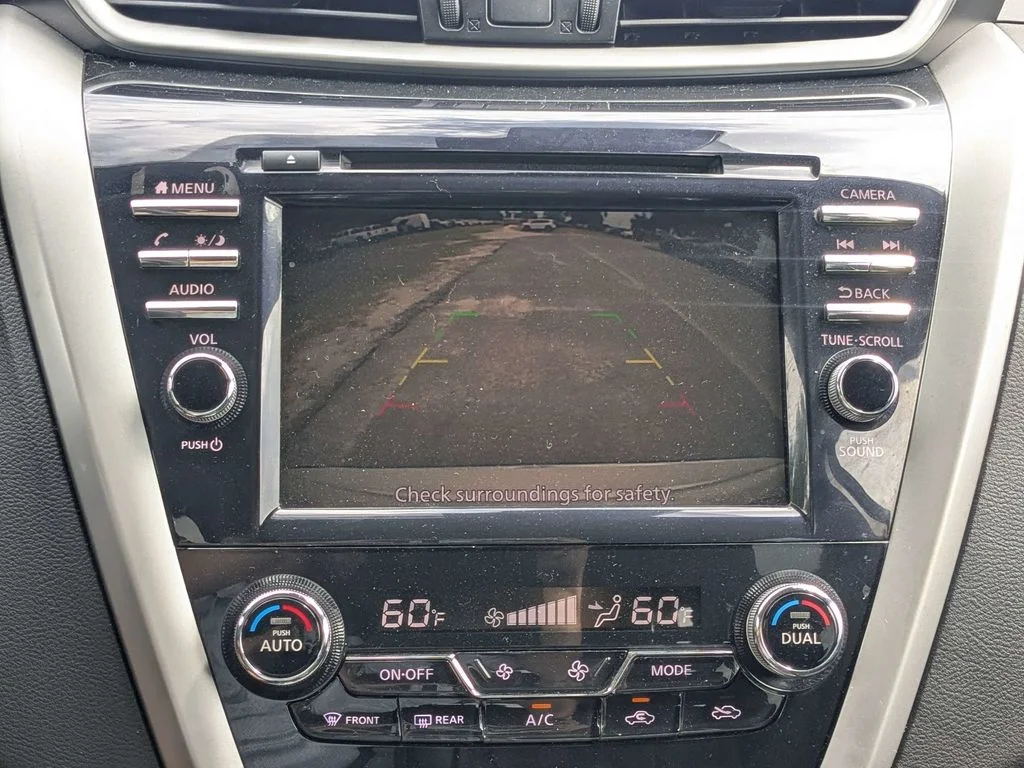 Used 2020 White Nissan S image 28