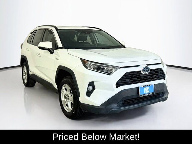 2021 Toyota RAV4 Hybrid XLE
