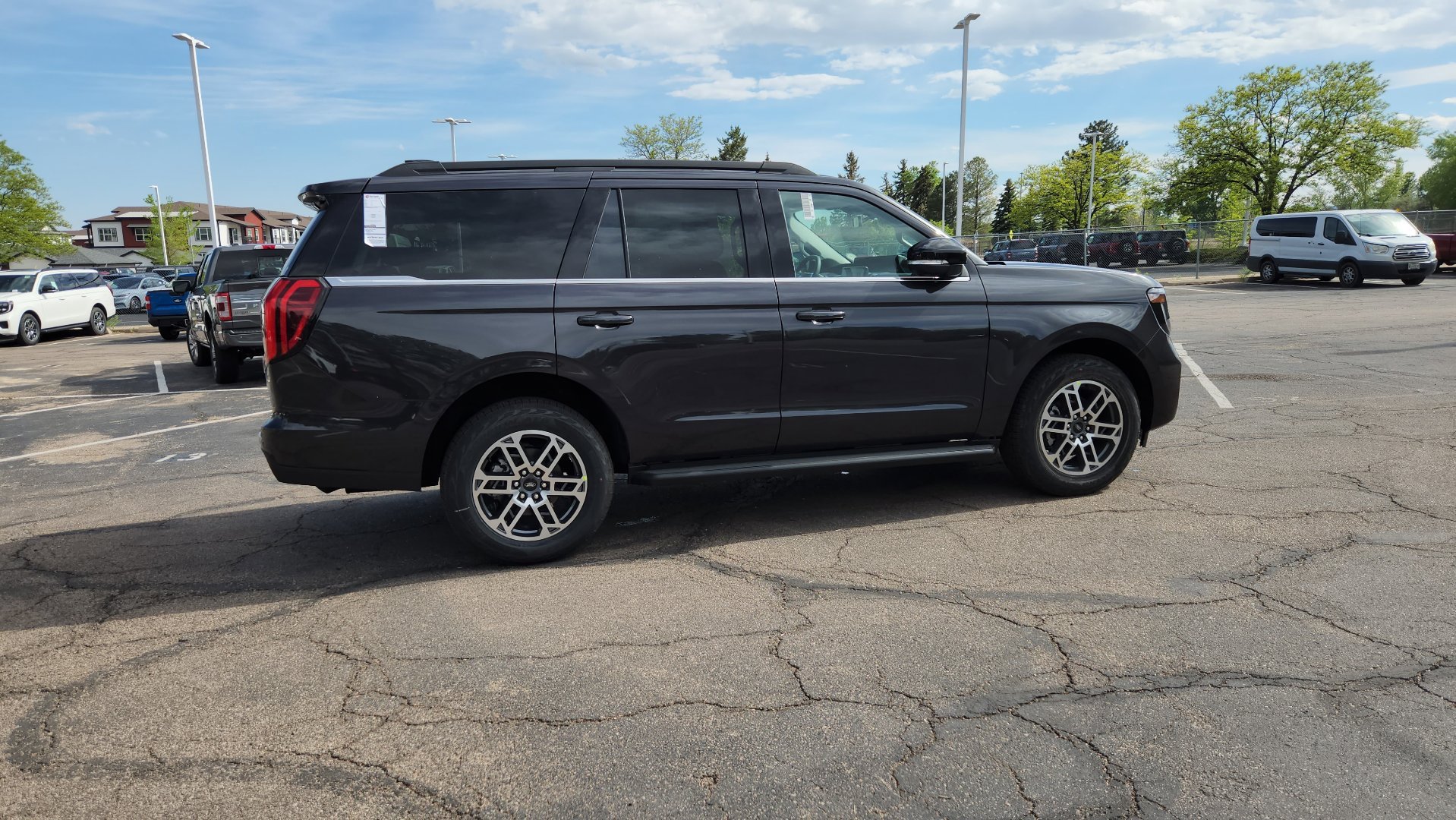 New 2026 Dark Matter Gray Metallic Ford Active image 15