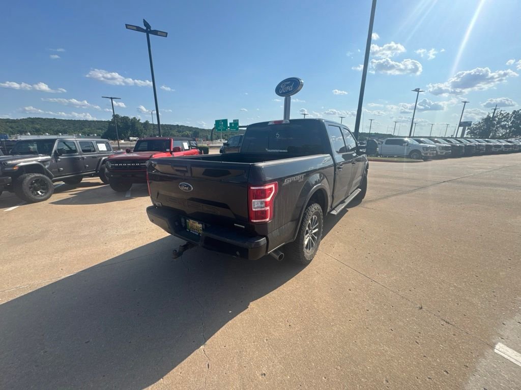 Used 2018 Shadow Black Ford XLT image 4