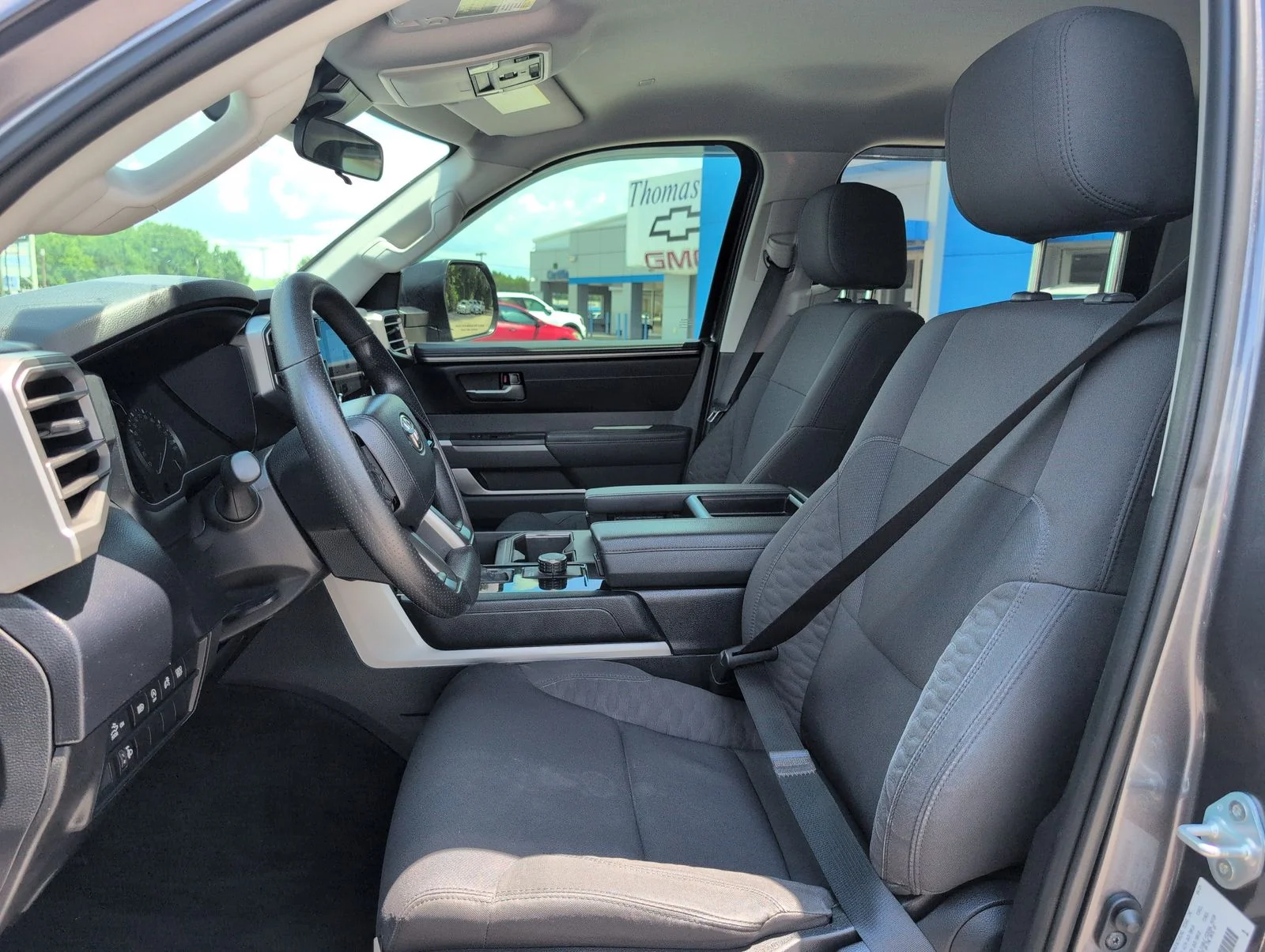 2024 Toyota Tundra SR5 - Photo 13