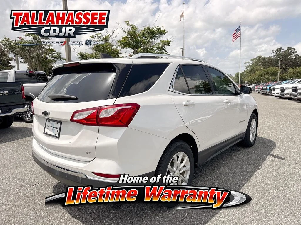 Used 2018 Pearl Chevrolet LT image 3