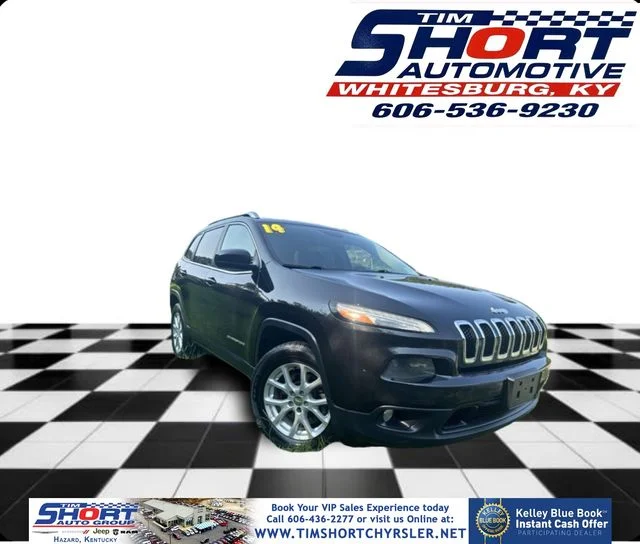 Used 2014 Black Jeep Latitude image 1