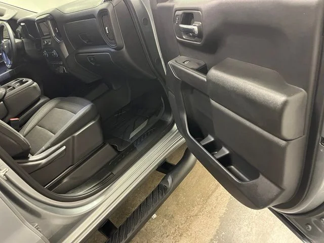 Used 2025 Gray Chevrolet Custom image 19