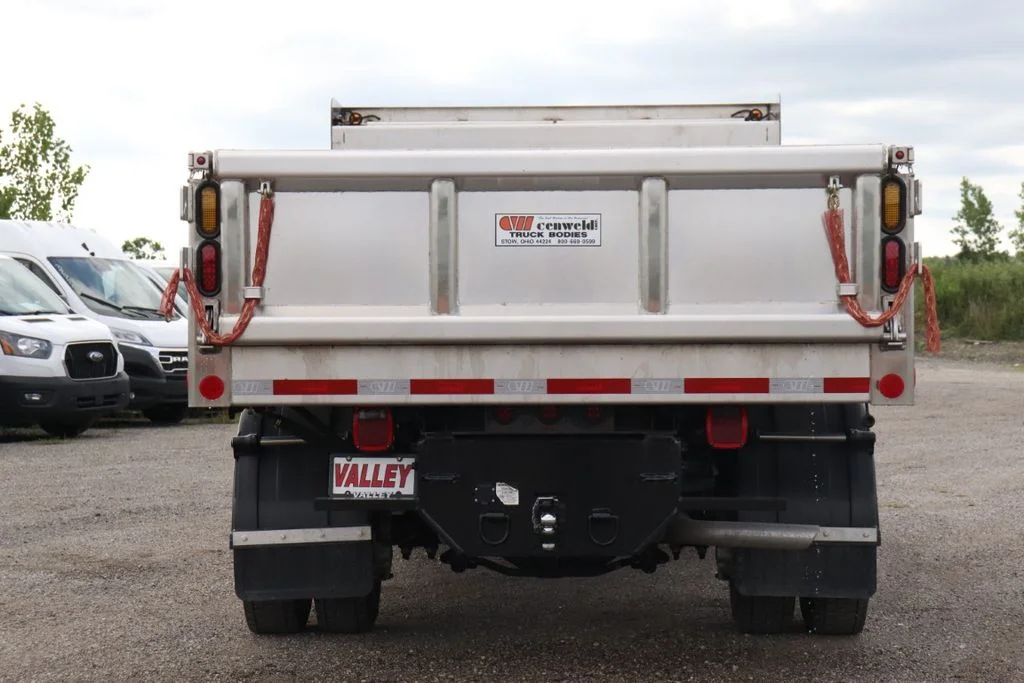 New 2026 Oxford White Ford F-550® XL image 8