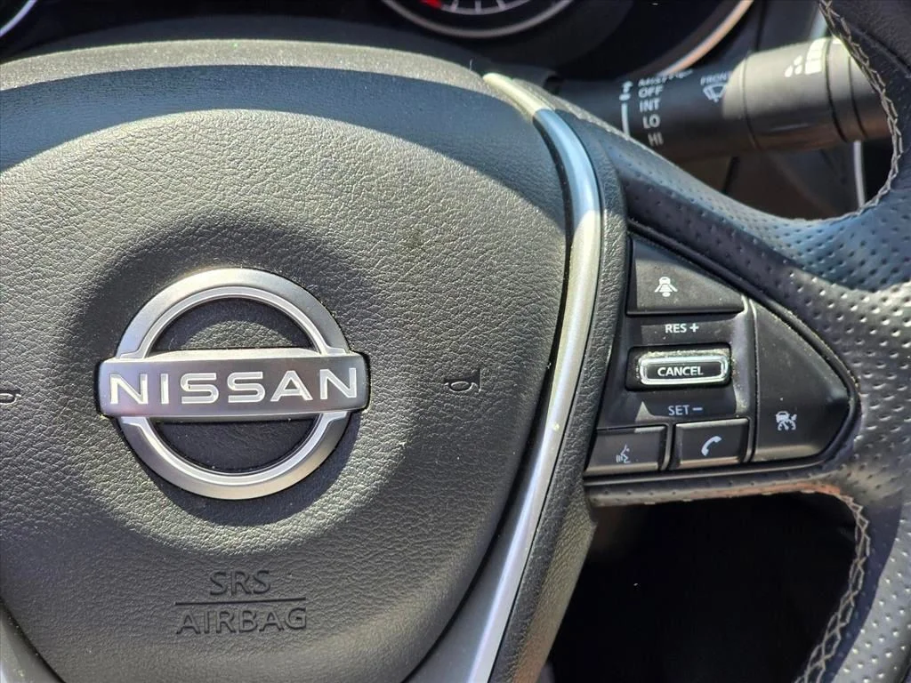 Used 2023 Blue Nissan SV image 15