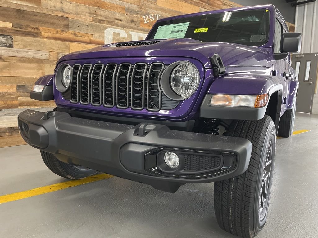 New 2026 Reign Jeep Sport S image 14