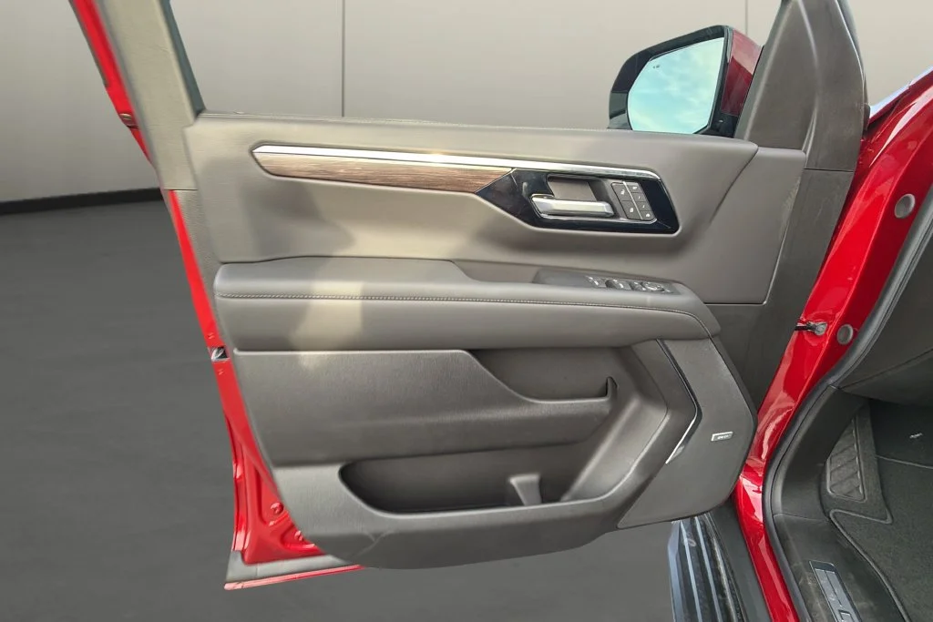 New 2026 Radiant Red Tintcoat Chevrolet LT image 14