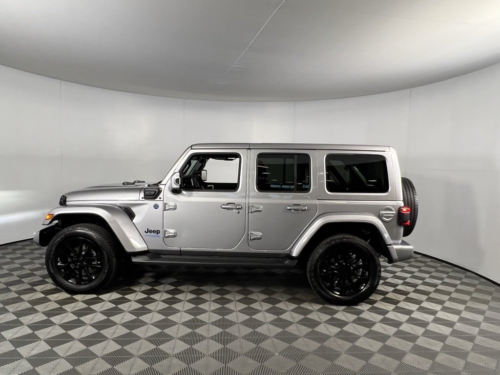 2021 Jeep Wrangler Unlimited Sahara High Altitude 4xe photo 3