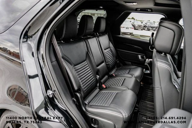 Used 2025 Santorini Black Metallic Land Rover S image 41