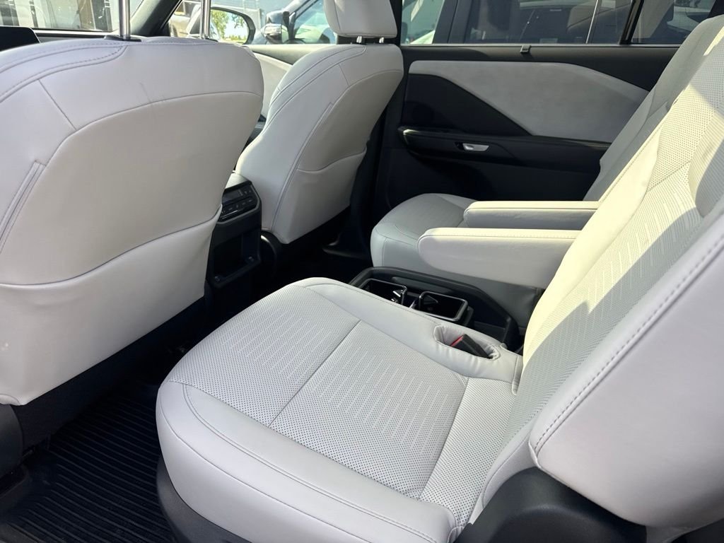 Certified Used 2025 Silver Lexus 350 Premium image 9