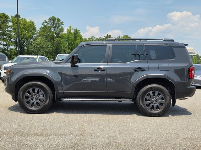Used 2025  Toyota Base image 2