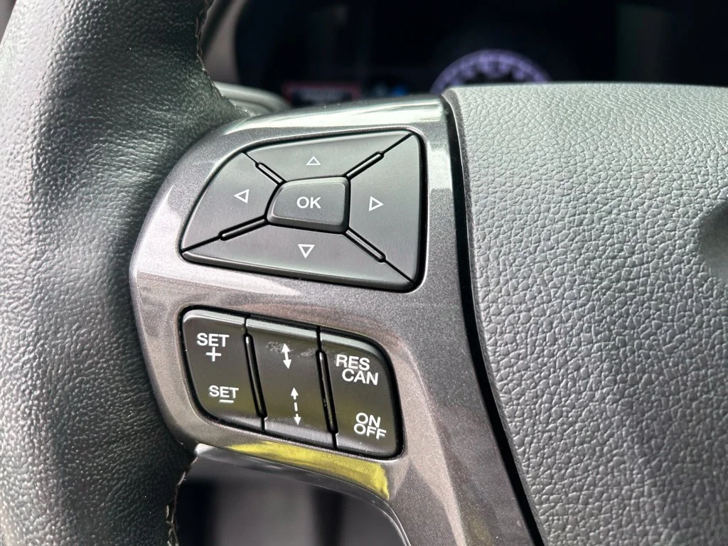 Used 2019 White Ford Lariat image 18
