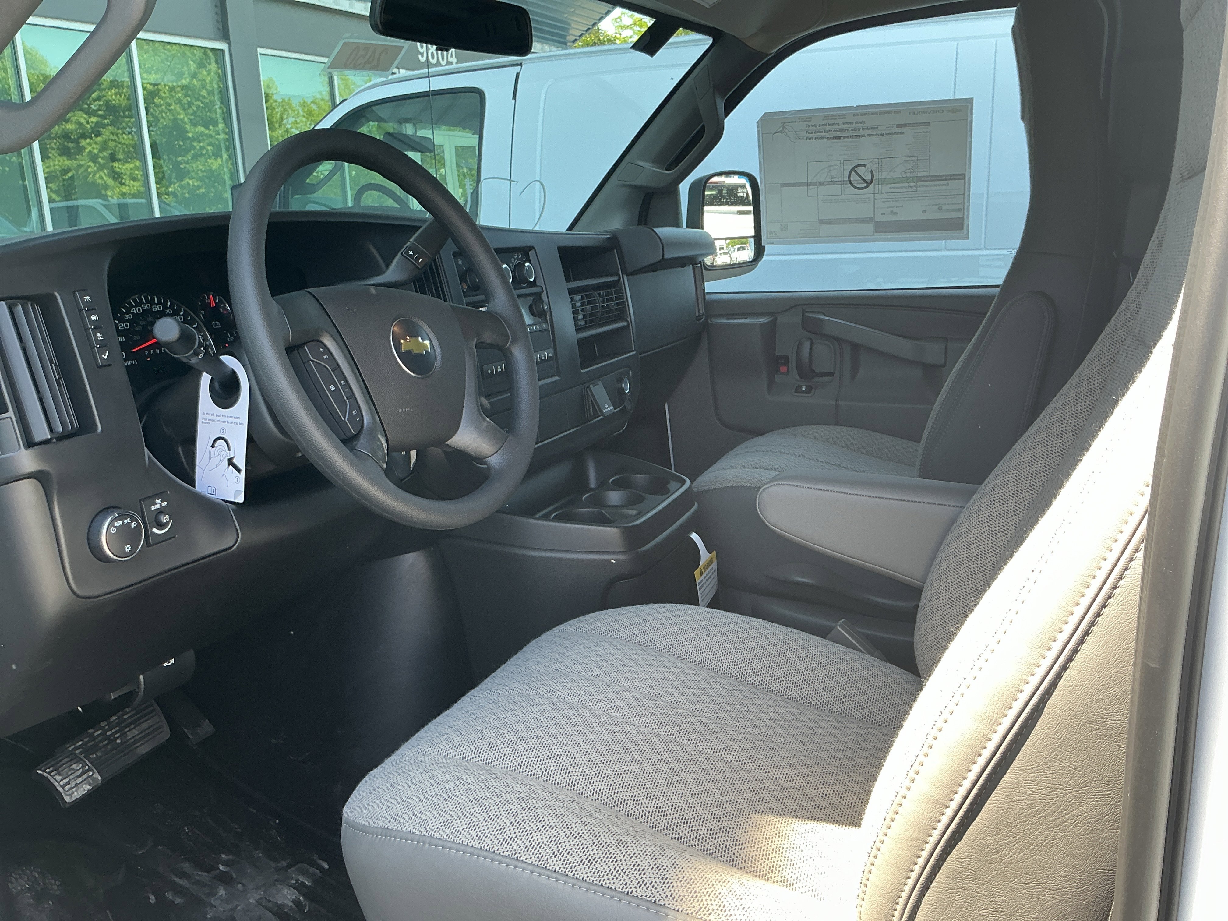 2026 Chevrolet Express Cargo Work Van - Photo 11