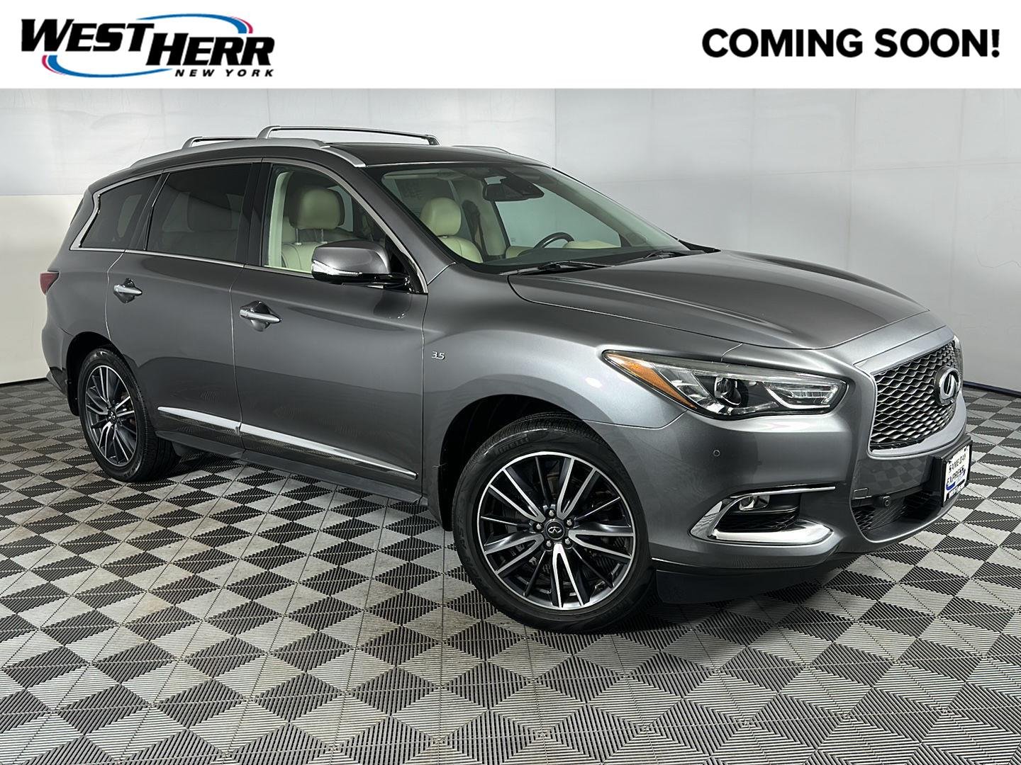 Used 2020 Graphite Shadow INFINITI LUXE image 1
