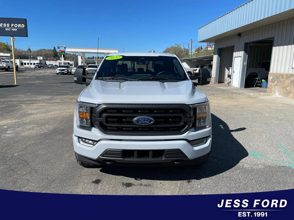 Certified Used 2022 Space White Metallic Ford XLT image 10