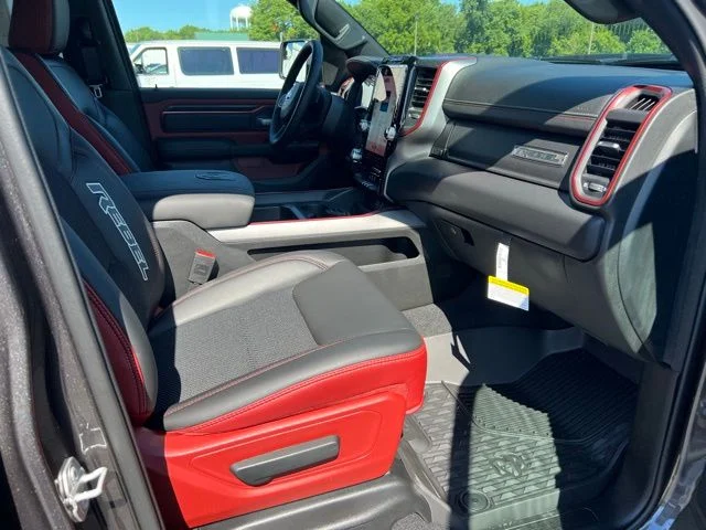 2026 RAM 1500 Rebel - Photo 18