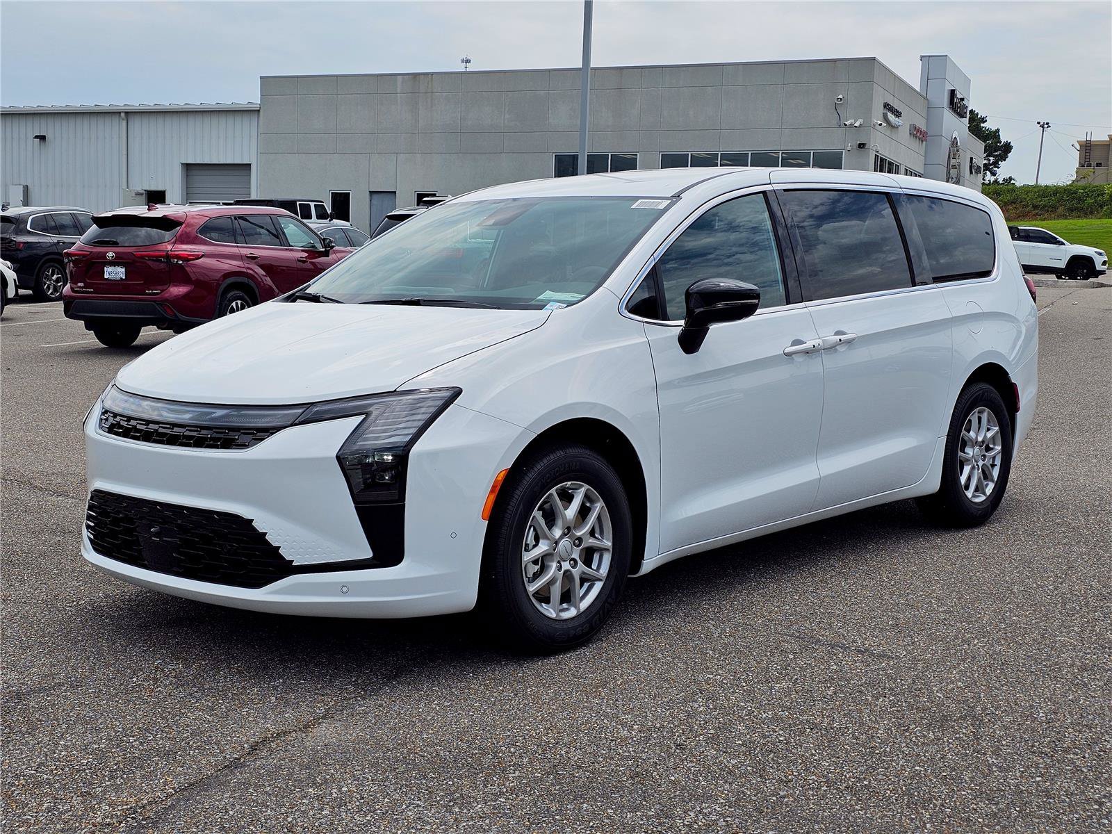 New 2027 Bright White Clearcoat Chrysler Select image 1