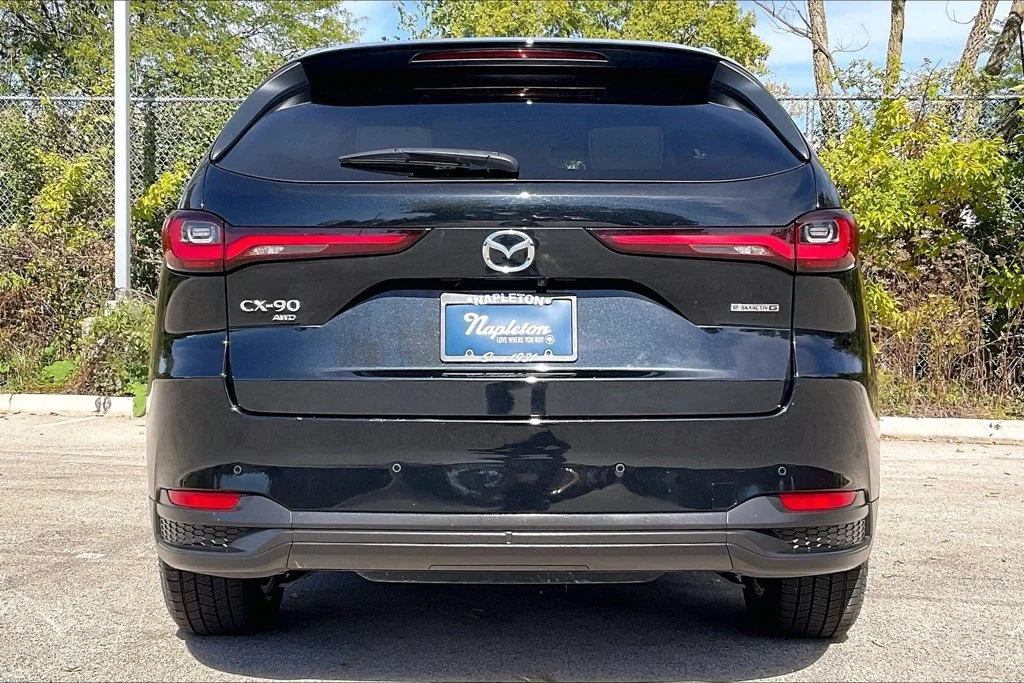 Used 2025 Black Mazda 3.3 Turbo Preferred image 4