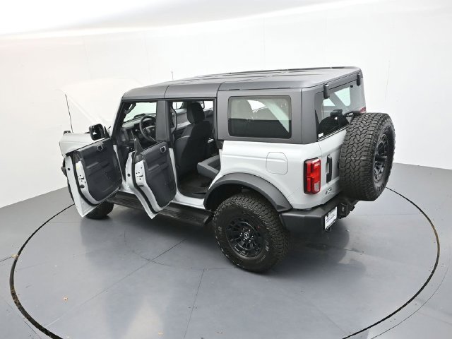 New 2026 Avalanche Gray Ford Base image 46