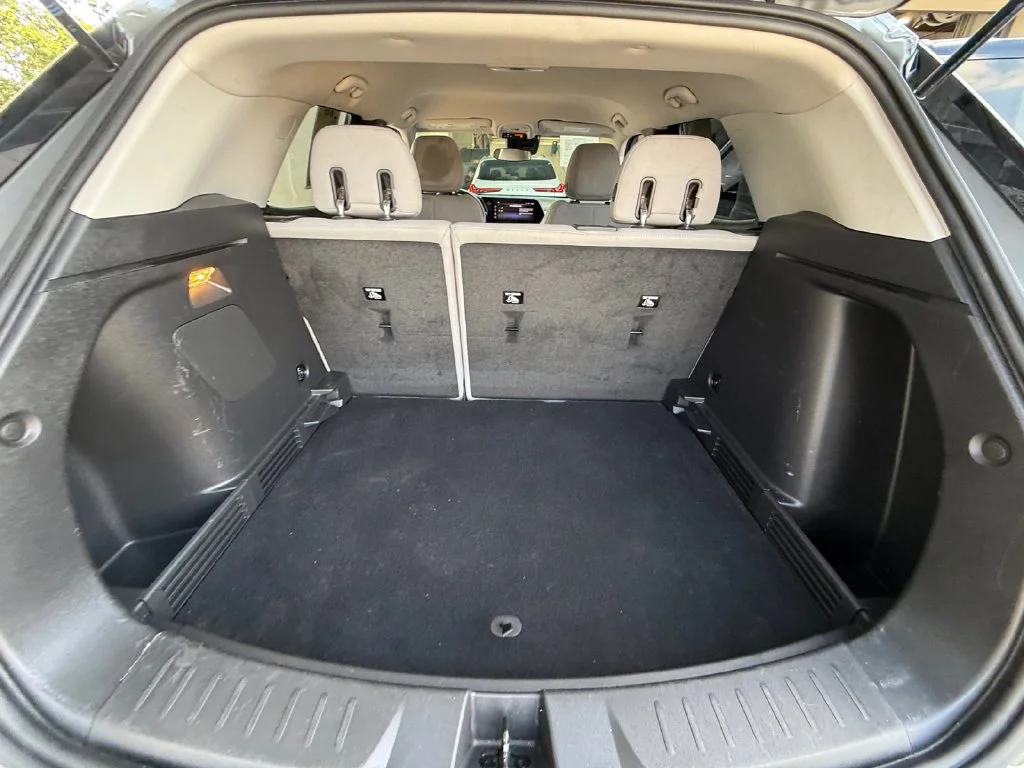 Used 2026 Gray Chevrolet LT image 19