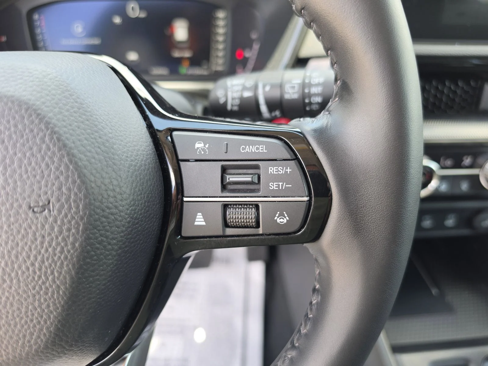 Used 2026 Gray Honda EX-L image 31