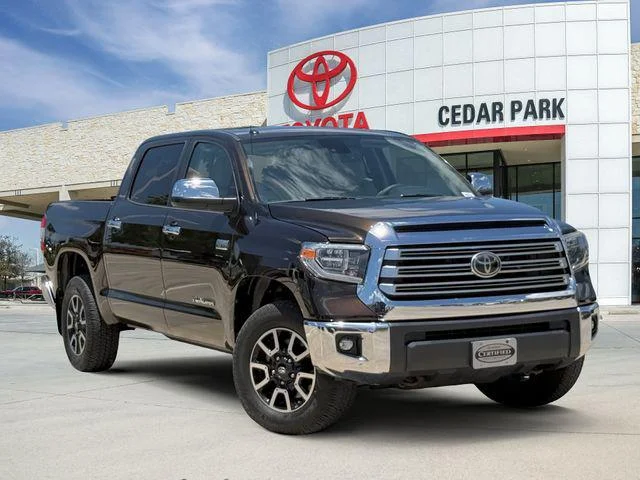 Certified Used 2018 SMOKED MESQUITE Toyota Limited image 1