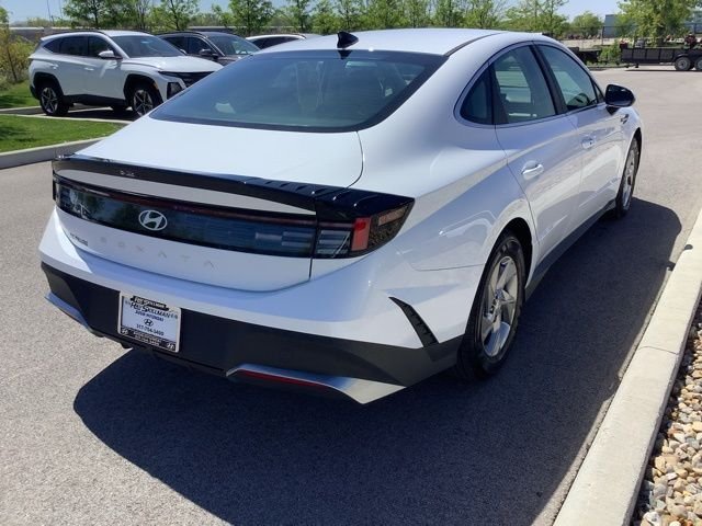 2026 Hyundai Sonata SE - Photo 6