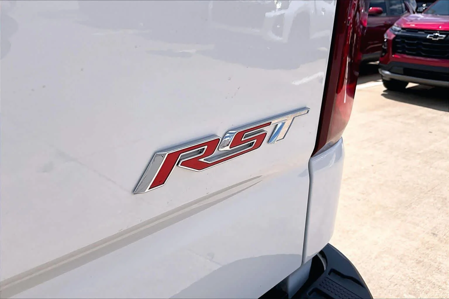 New 2026 Summit White Chevrolet RST image 15