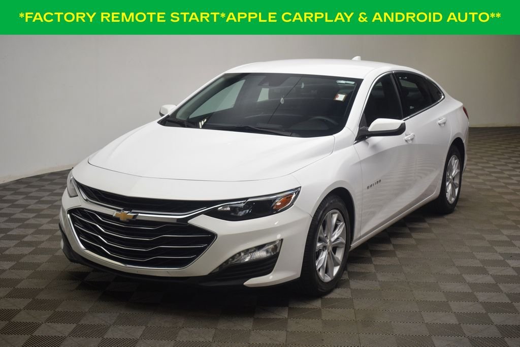 Used 2024 Summit White Chevrolet LT image 3
