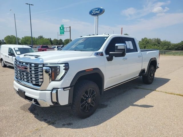 Used 2024 Summit White GMC Denali image 24