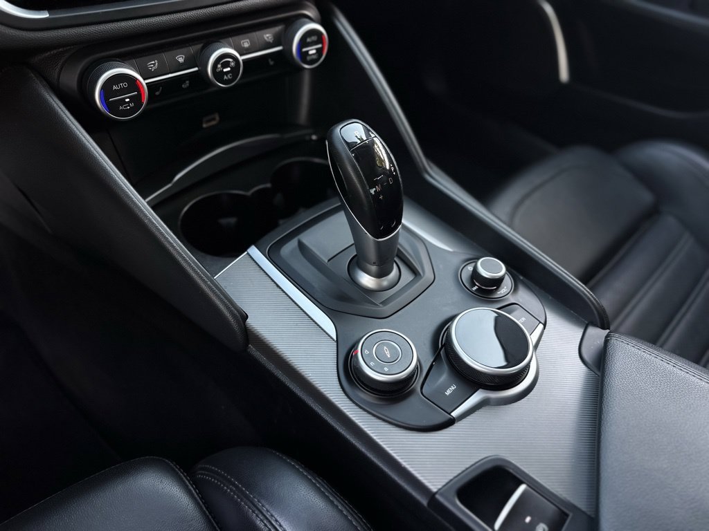 Used 2019 Black Alfa Romeo Ti Sport image 13