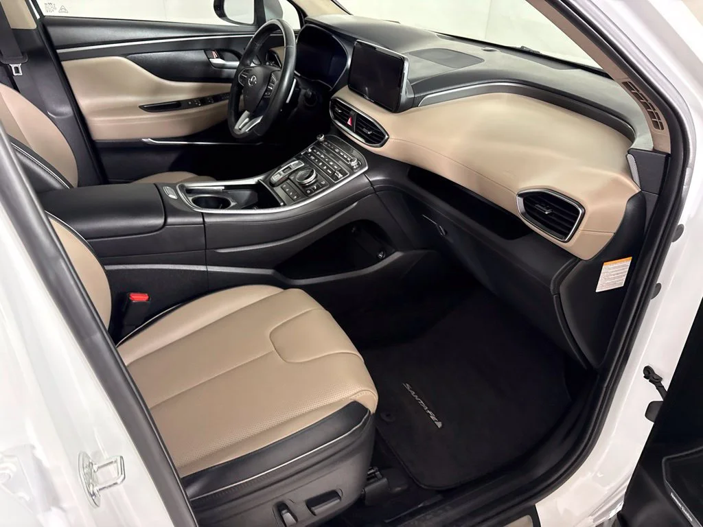 Used 2023 White Hyundai Limited image 18