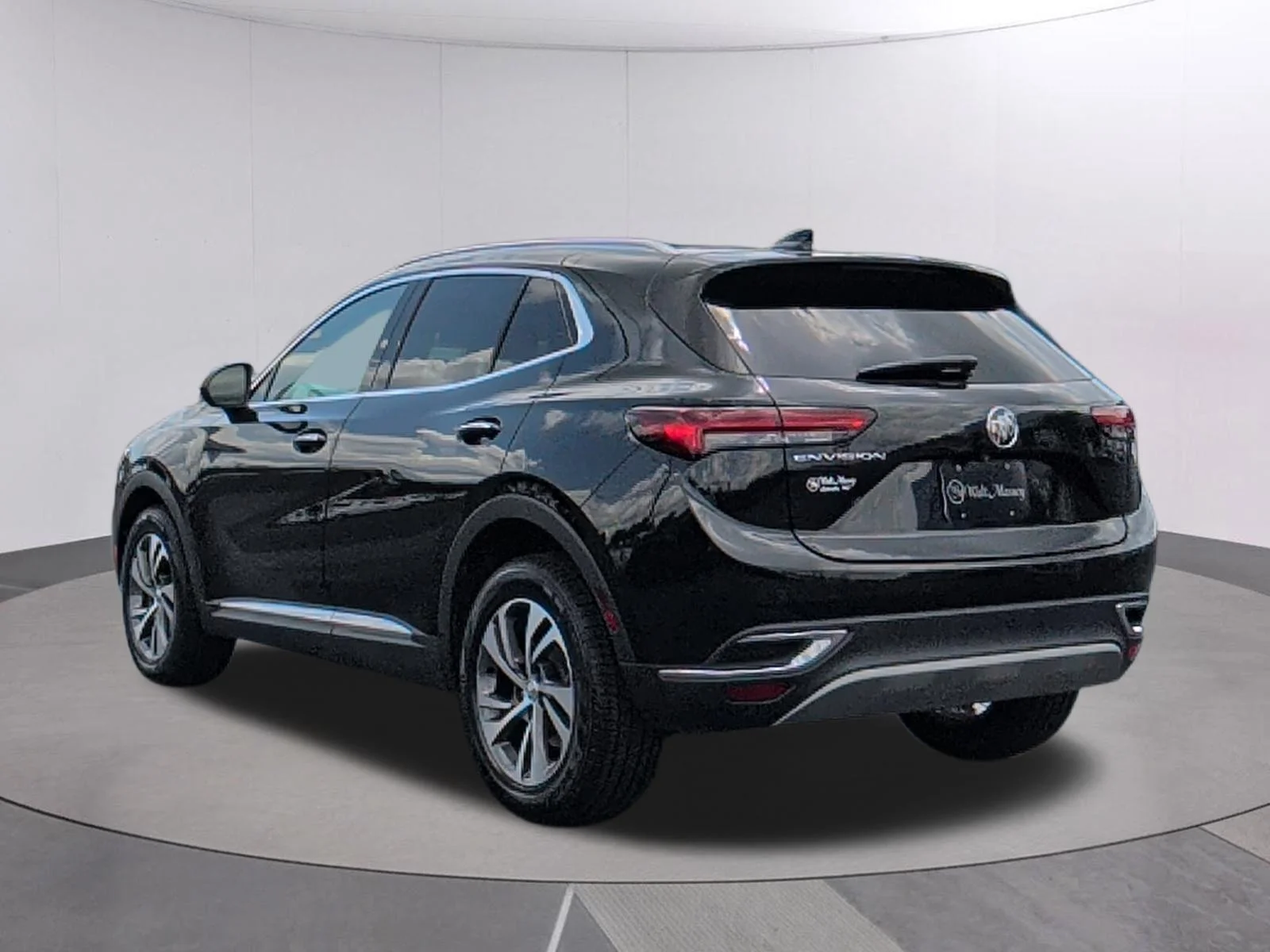 Used 2023 Ebony Twilight Metallic Buick Essence image 3